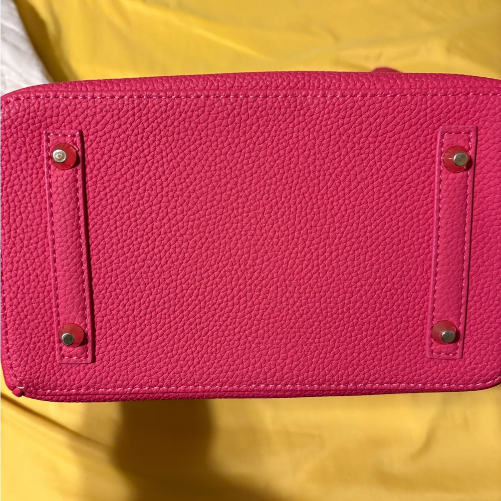 Chic Fuchsia Satchel with Gold Accents - Picture 2 of 4